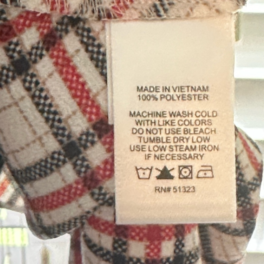 1 State Plaid Puff Sleeve Shirt, Red, Black, White, size large - Picture 5 of 5
